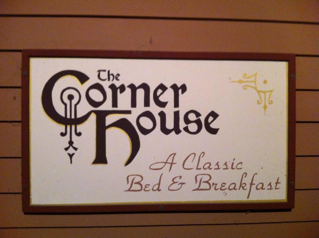 The Corner House Bed & Breakfast Bed and Breakfast Nicholasville Exterior foto